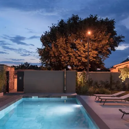 Modern Bino&marija With Pool In Porec 빌라